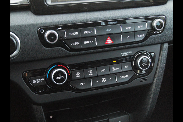 Kia e-Niro ExecutiveLine 64 kWh | Camera | Apple Carplay | Cruise Control | JBL | Leer |