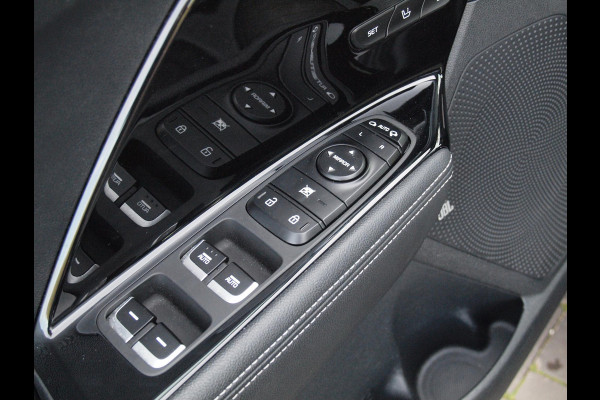 Kia e-Niro ExecutiveLine 64 kWh | Camera | Apple Carplay | Cruise Control | JBL | Leer |