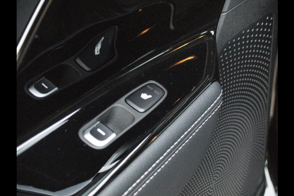 Kia e-Niro ExecutiveLine 64 kWh | Camera | Apple Carplay | Cruise Control | JBL | Leer |