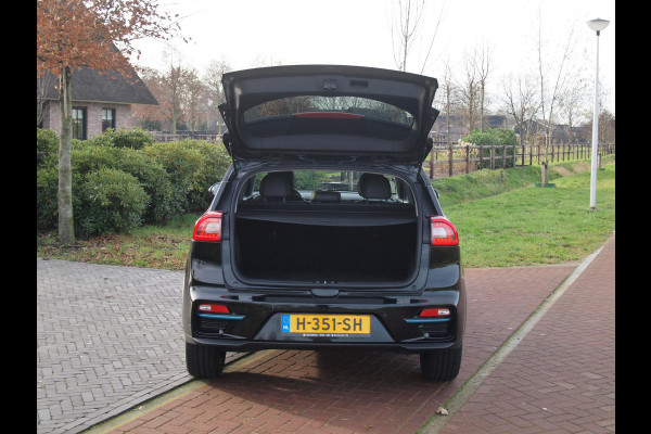 Kia e-Niro ExecutiveLine 64 kWh | Camera | Apple Carplay | Cruise Control | JBL | Leer |