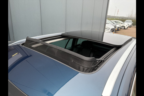 Škoda Octavia Combi 1.5 TSi 150pk First Edition SCHUIFDAK/VIRTUAL/CARPLAY/TREKHAAK/18INCH/STOELVERWARMING