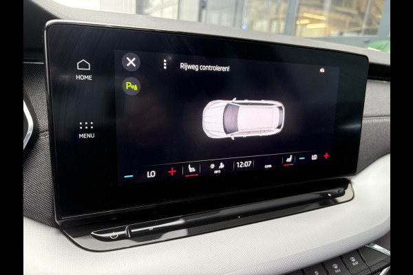 Škoda Octavia Combi 1.5 TSi 150pk First Edition SCHUIFDAK/VIRTUAL/CARPLAY/TREKHAAK/18INCH/STOELVERWARMING