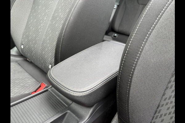 Škoda Octavia Combi 1.5 TSi 150pk First Edition SCHUIFDAK/VIRTUAL/CARPLAY/TREKHAAK/18INCH/STOELVERWARMING