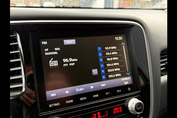 Mitsubishi Outlander BWJ 2021 | 2.4 225PK PHEV Pure | CLIMA | NAVI | STOELVERW | LEDER | CAMERA A | CARPLAY |