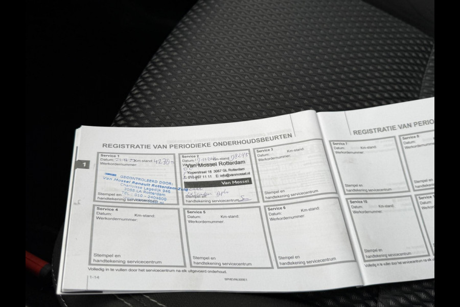 Mitsubishi Outlander BWJ 2021 | 2.4 225PK PHEV Pure | CLIMA | NAVI | STOELVERW | LEDER | CAMERA A | CARPLAY |