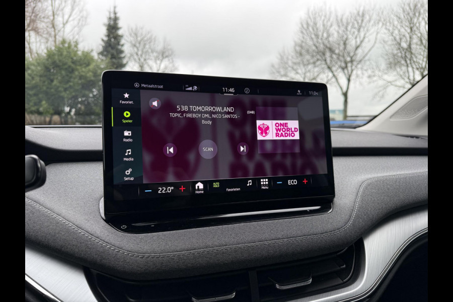 Škoda ENYAQ iV 60 | Trekhaak | Panorama | Navi |
