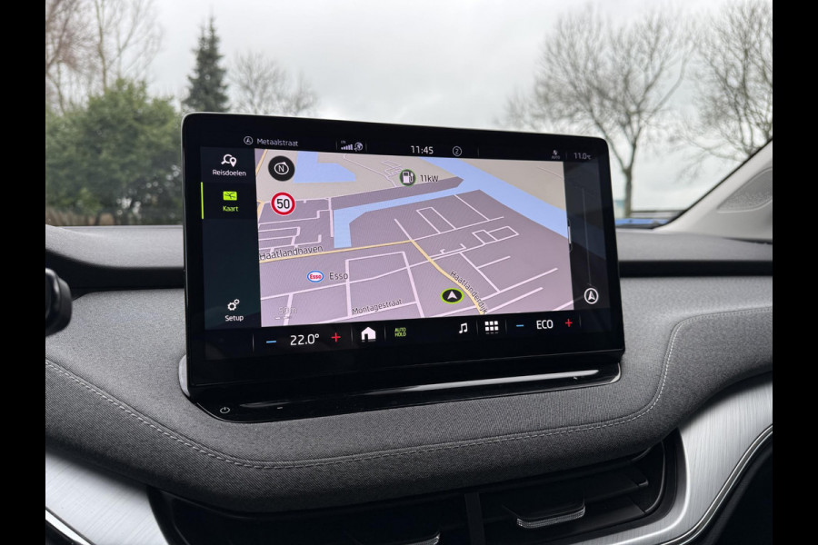Škoda ENYAQ iV 60 | Trekhaak | Panorama | Navi |