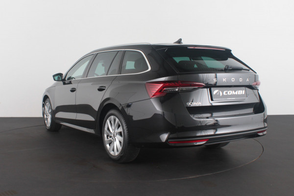 Škoda Octavia Combi 1.5 TSI MHEV Business Edition Plus 116pk Camera/Trekhaak/All season banden/Adapt.cruise...
