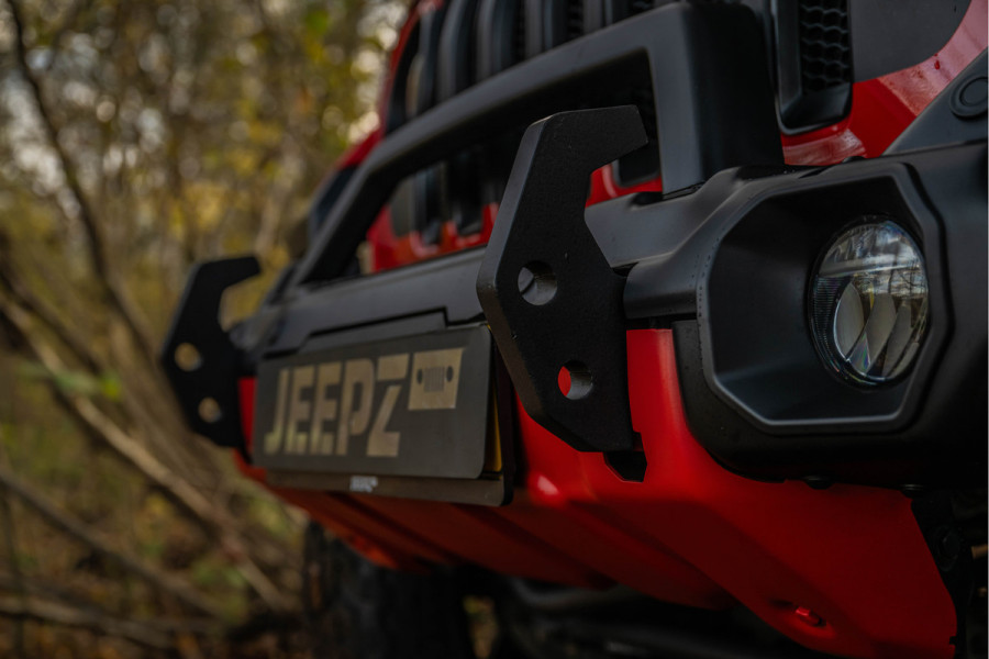 Jeep Wrangler Unlimited 2.0T - Method velgen 20" - Liftkit - Dakrek - stalen V&A bumper