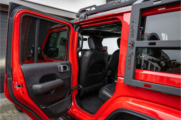 Jeep Wrangler Unlimited 2.0T - Method velgen 20" - Liftkit - Dakrek - stalen V&A bumper