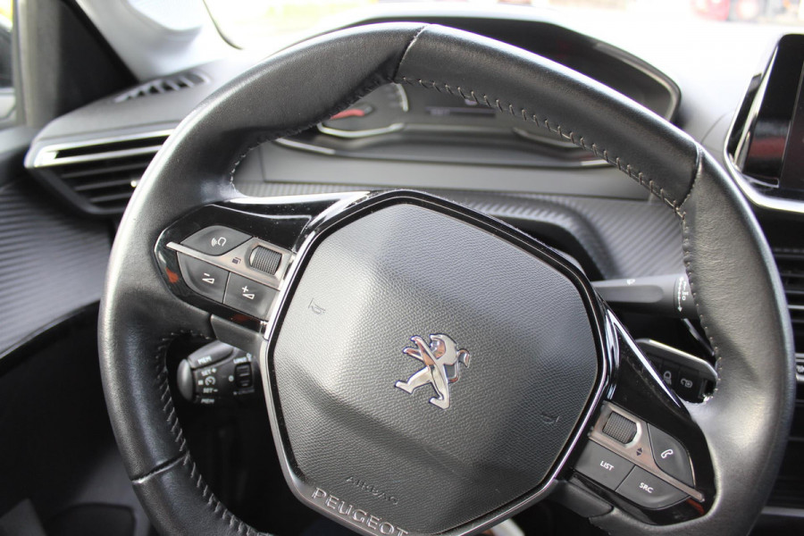 Peugeot 208 1.2 PureTech Blue Lease Active NAP CONNECTED SERVICES MULTIMEDIA