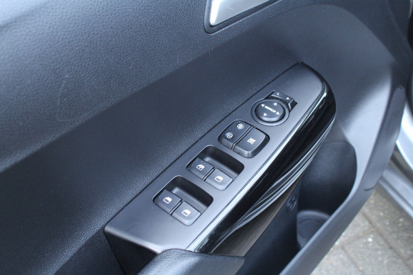 Kia Picanto 1.0 DPi 67pk DynamicLine NL-Auto NAP Airco Cruise Camera Carplay 14"LMV 1e Eigenaar