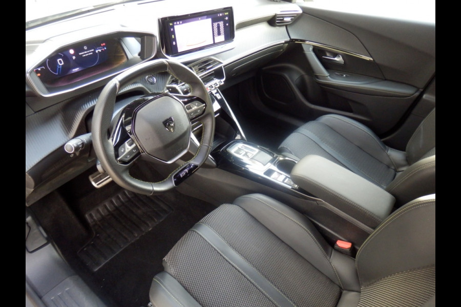 Peugeot 2008 1.2 130PK Automaat | GT-line | 360 camera | Full options |