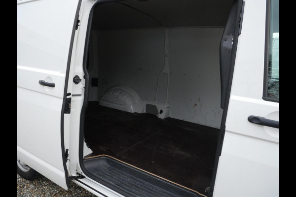Volkswagen Transporter 2.0 TDI 150PK, L2H1, Airco