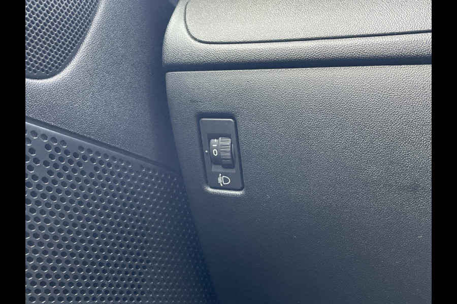 Peugeot 208 1.2 PureTech Allure | Apple Carplay & Android Auto