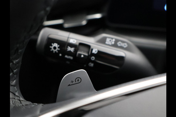 Kia Niro EV DYNAMICPLUSLINE 64.8 kWh + LEDER | STOEL/STUURWIELVERW. | CARPLAY | ADAPTIVE CRUISE