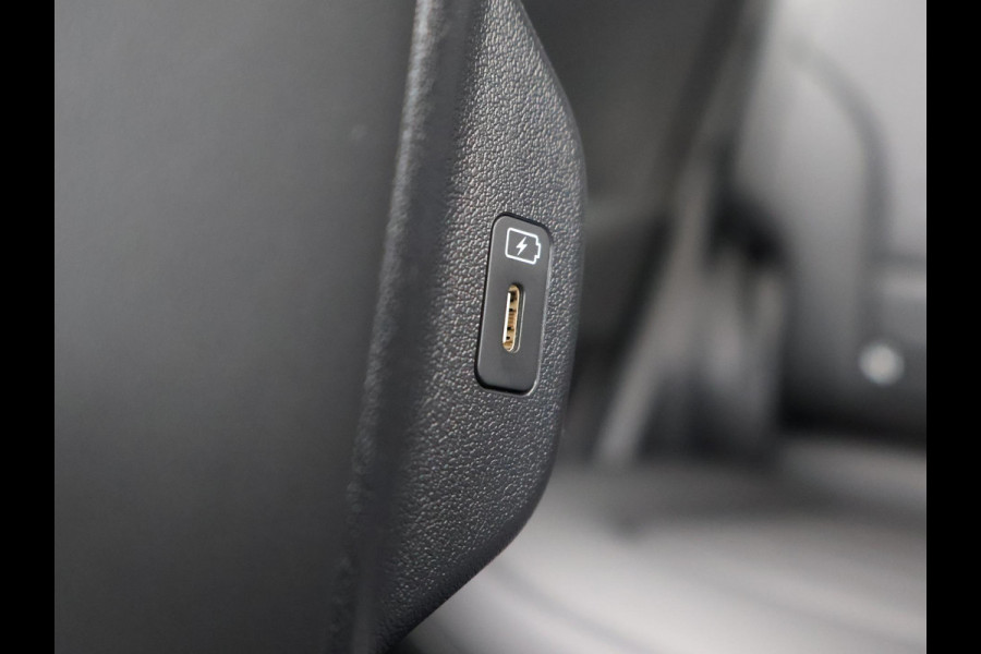 Kia Niro EV DYNAMICPLUSLINE 64.8 kWh + LEDER | STOEL/STUURWIELVERW. | CARPLAY | ADAPTIVE CRUISE