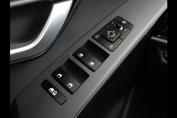 Kia e-Niro DYNAMICPLUSLINE 64.8 kWh + LEDER | STOEL/STUURWIELVERW. | CARPLAY | ADAPTIVE CRUISE