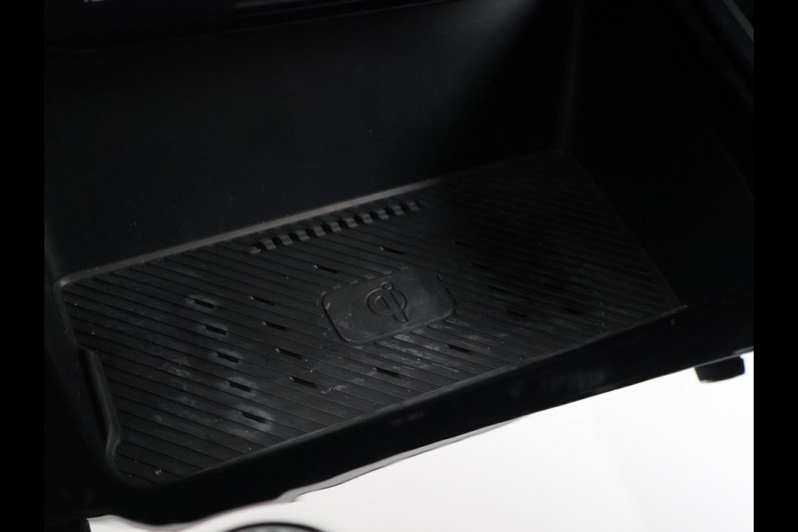 Kia e-Niro DYNAMICPLUSLINE 64.8 kWh + LEDER | STOEL/STUURWIELVERW. | CARPLAY | ADAPTIVE CRUISE