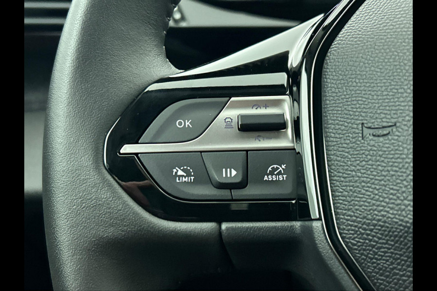 Peugeot 408 1.2 PureTech Allure Pack 130pk Automaat | DEMO ! | Comfort Pakket | Ergo comfort stoel | Electrische stoelverstelling | lichtmetalen velgen | stoelverwarming | Camera | Navigatie | Climate Control | Dab | Led | Parkeer sensoren