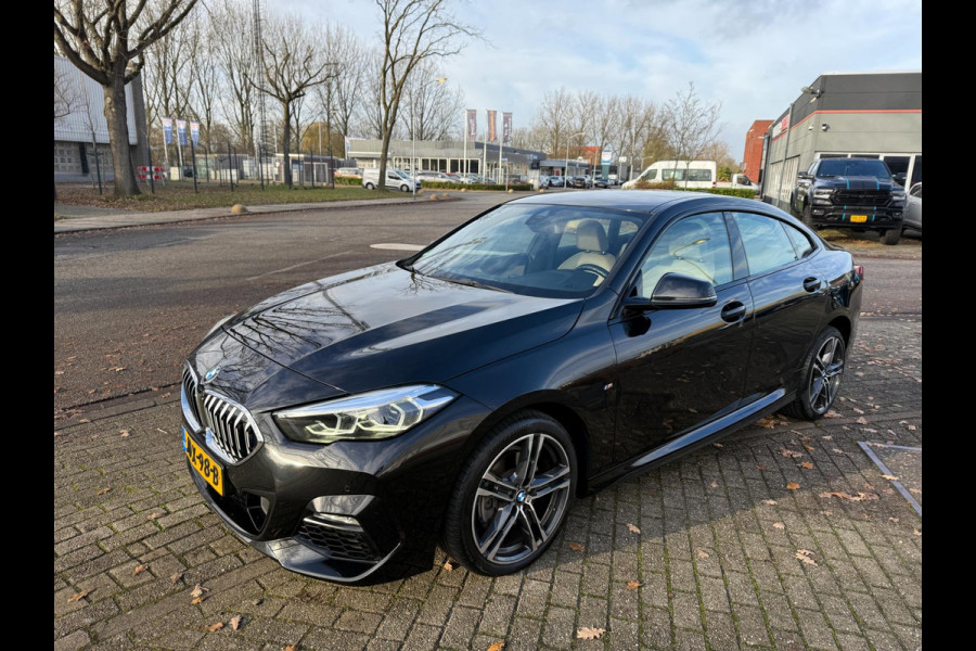 BMW 2 Serie Gran Coupé 218i 2020 M-SPORT PAKKET HIGH-EXE LEDER CARPLAY KEY GO