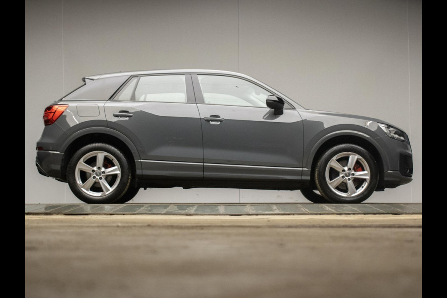 Audi Q2 35 TFSI S-Line (NAVI,LED,CAMERA,SPORTSTOELEN,SPORTSTOELEN,CLIMATE,CRUISE,PDC,GETINT,NETTESTAAT)