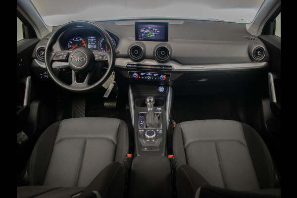 Audi Q2 35 TFSI S-Line (NAVI,LED,CAMERA,SPORTSTOELEN,SPORTSTOELEN,CLIMATE,CRUISE,PDC,GETINT,NETTESTAAT)