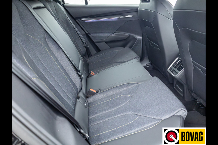 Škoda Elroq 60 Business Edition Tour | Acc | Camera | Navi | Stoel- & Stuurverwarming | Extra getint glas achter, Spraakbediening, Dab, Fabrieksgarantie