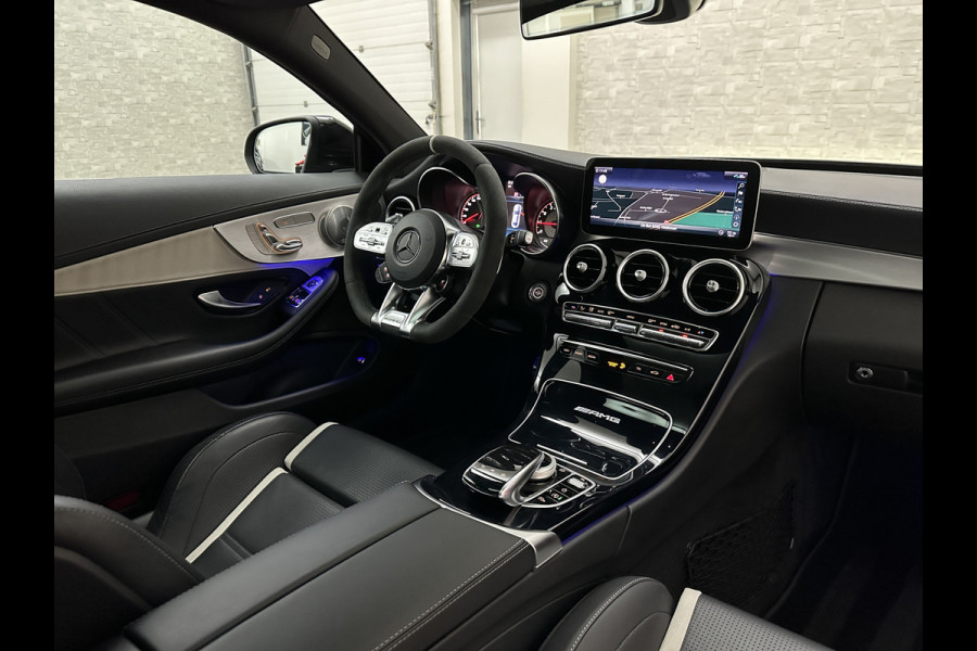 Mercedes-Benz C-Klasse Coupé 63 S AMG | Keramisch | Schaalstoelen | AMG Driver's Package | Aero-Pakket | Panorama | Burmester | Multi-Beam LED | Memory | ACC | Rij-Assistentie Pakket | Keyless-Go | Sfeerverlichting | Carplay |
