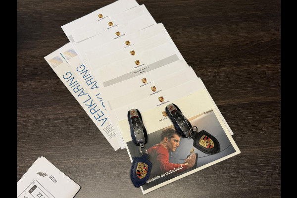 Porsche Macan 3.0 S Sport Chrono | Panoramadak | Camera | Luchtvering | Carbon | GPAYAUDIO | DAB |