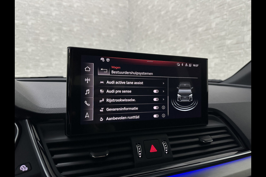 Audi Q5 Sportback 40 TFSI Benzine S-Line | ACC | Sfeerverlichting | Keyless-Entry | Matrix-LED | Virtual-Cockpit | Tour-Pakket | Black-Optic | Camera | Beker-Clima | 3-Zone Clima | Draadloos Laden | Zonwering | 6 mnd. BOVAG Garantie |