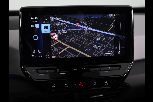 Volkswagen ID.3 First Plus 58 kWh 204 pk | Navigatie | Trekhaak (afneembaar) | Parkeersensoren | Achteruitrijcamera | Matrix LED koplampen | Stoelverwarming |
