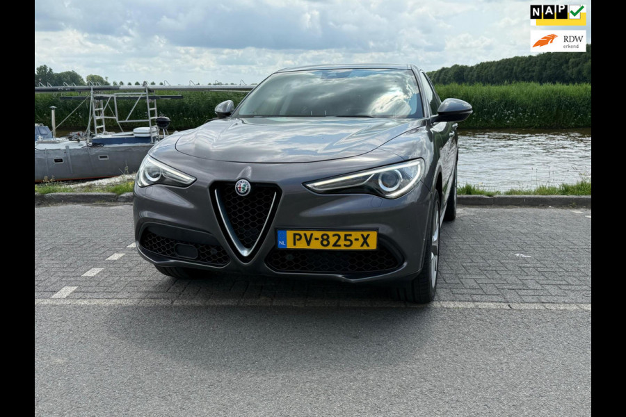 Alfa Romeo Stelvio 2.0 T AWD First Edition 280 PK 1e eig.
