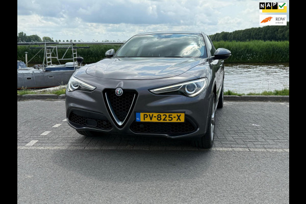 Alfa Romeo Stelvio 2.0 T AWD First Edition 280 PK 1e eig.
