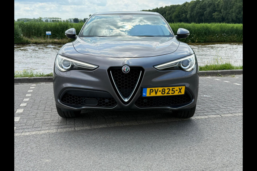 Alfa Romeo Stelvio 2.0 T AWD First Edition 280 PK 1e eig.