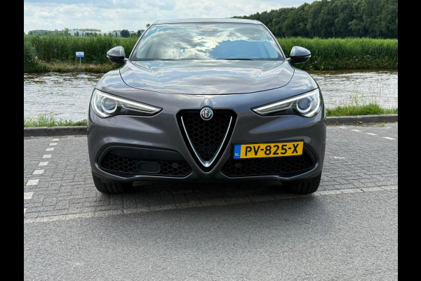 Alfa Romeo Stelvio 2.0 T AWD First Edition 280 PK 1e eig.