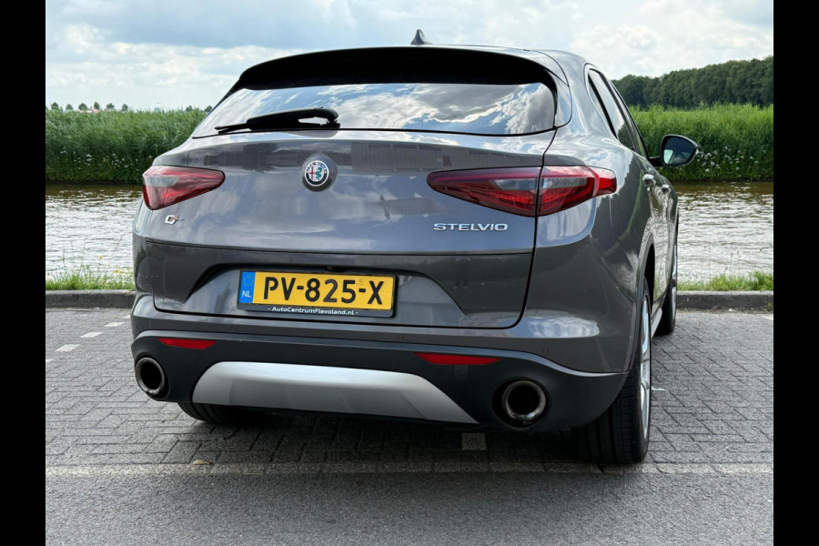 Alfa Romeo Stelvio 2.0 T AWD First Edition 280 PK 1e eig.