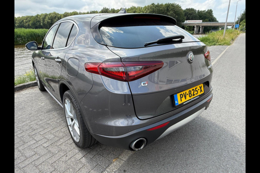 Alfa Romeo Stelvio 2.0 T AWD First Edition 280 PK 1e eig.
