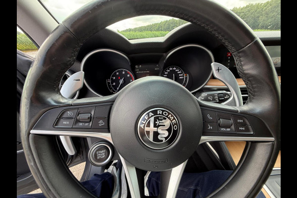 Alfa Romeo Stelvio 2.0 T AWD First Edition 280 PK 1e eig.