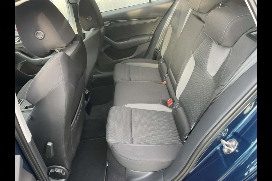 Škoda Octavia Combi 1.0 e-TSI Business Edition