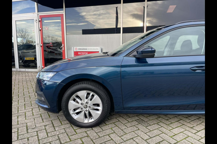 Škoda Octavia Combi 1.0 e-TSI Business Edition