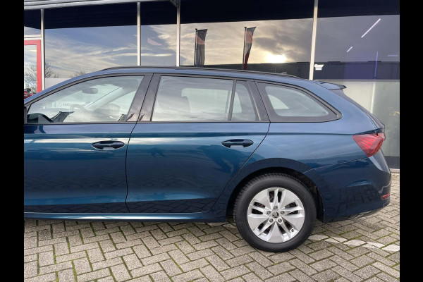 Škoda Octavia Combi 1.0 e-TSI Business Edition