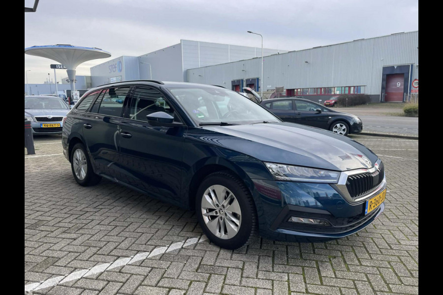 Škoda Octavia Combi 1.0 e-TSI Business Edition