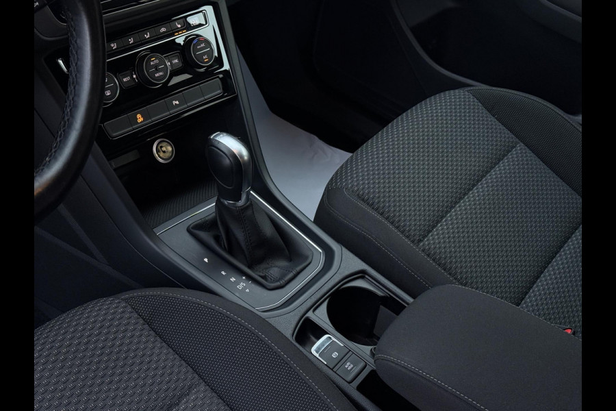 Volkswagen Touran 1.4 TSI Highline Aut.|7P Navi Clima Acc Stoelverw. Apple Carplay & Android Auto 1e Eigenaar DealerOH