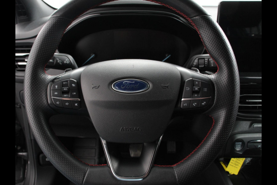 Ford Focus 1.0 Focus 125 PK HB ST-Line Automaat Navigatie Climate control cruise control Carplay LM velgen Parkeersensoren Led Matrix koplampen