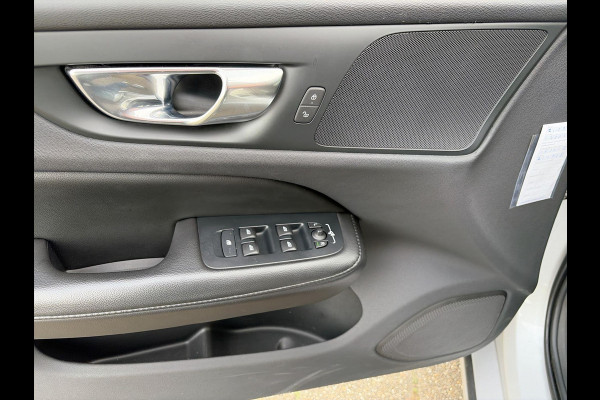Volvo V60 2.0 B3 Momentum Business | Mild Hybrid | A-Camera | Park Assist | Pilot Assist | Navigatie | Lm-Velgen