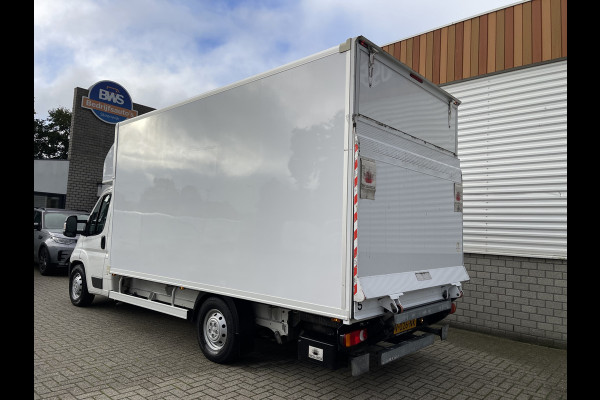 Peugeot Boxer 435 2.0 BlueHDI 164pk Pro bakwagen met Dhollandia laadklep / 440 cm lang / doorladen tot 550 cm mogelijk boven de cabine / euro 6 / airco