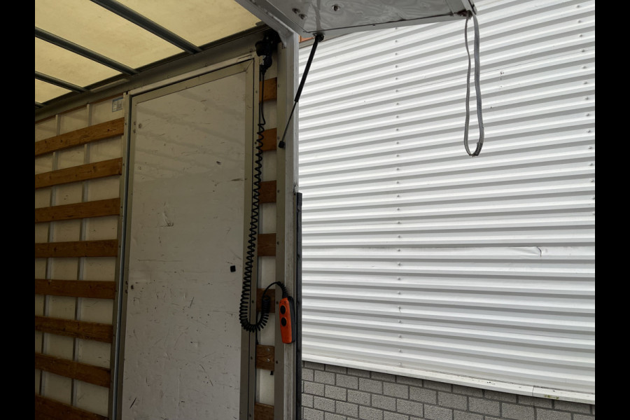 Peugeot Boxer 435 2.0 BlueHDI 164pk Pro bakwagen met Dhollandia laadklep / 440 cm lang / doorladen tot 550 cm mogelijk boven de cabine / euro 6 / airco