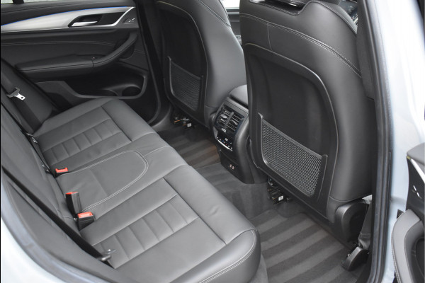 BMW X3 xDrive30e M-Pakket 292 Pk Brooklyn Grau Pano Memory Laser 20 Inch