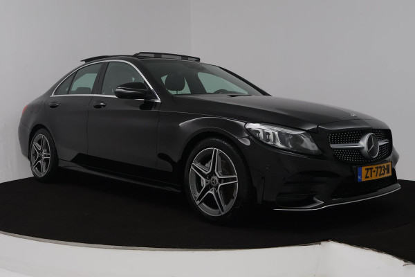 Mercedes-Benz C-Klasse 180 Business Solution AMG (PANORAMADAK, SFEERVERLICHTING, STOELVERWARMING, ACHTERUITRIJCAMERA, SENSOREN)